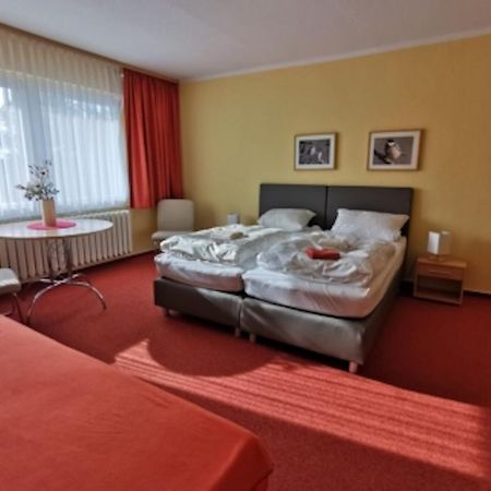 Pension Zur Fledermaus Waren  Exterior photo