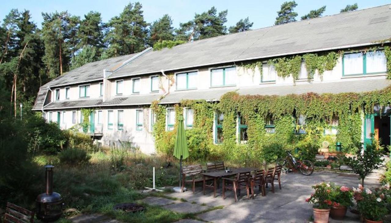 Pension Zur Fledermaus Waren  Exterior photo